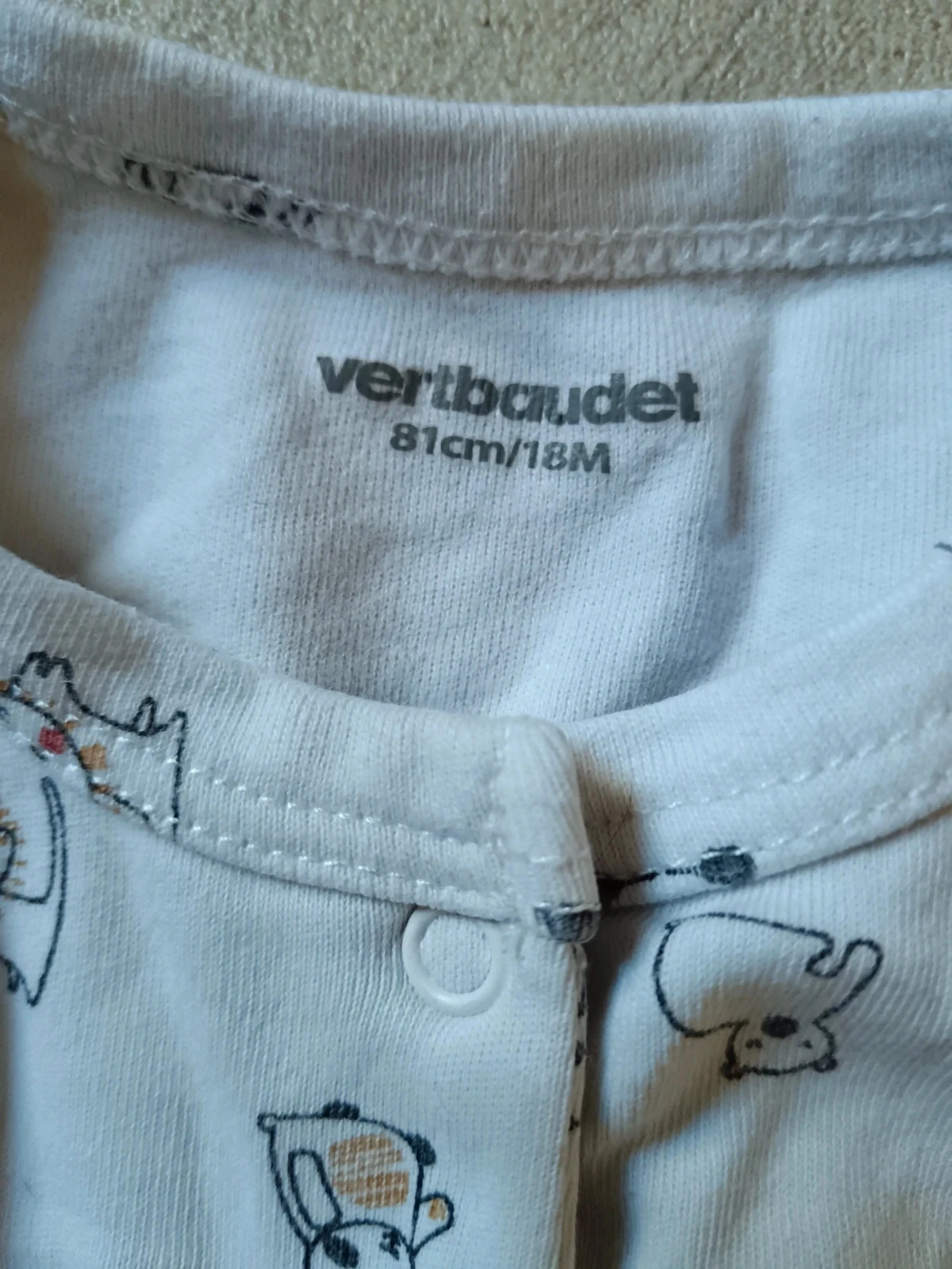 Pyjama front closure – photo 3